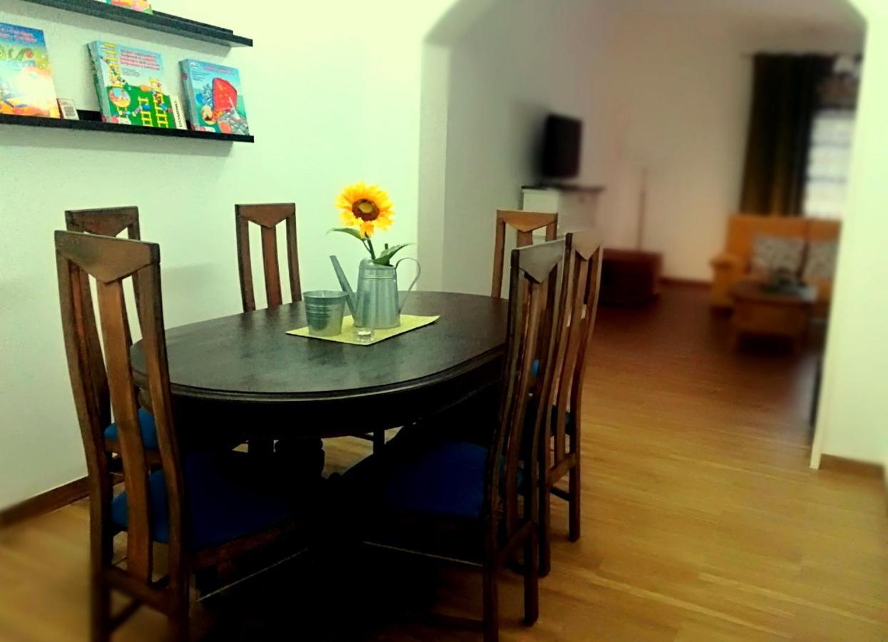 Tugaplace Bed and Breakfast Montijo Exterior foto